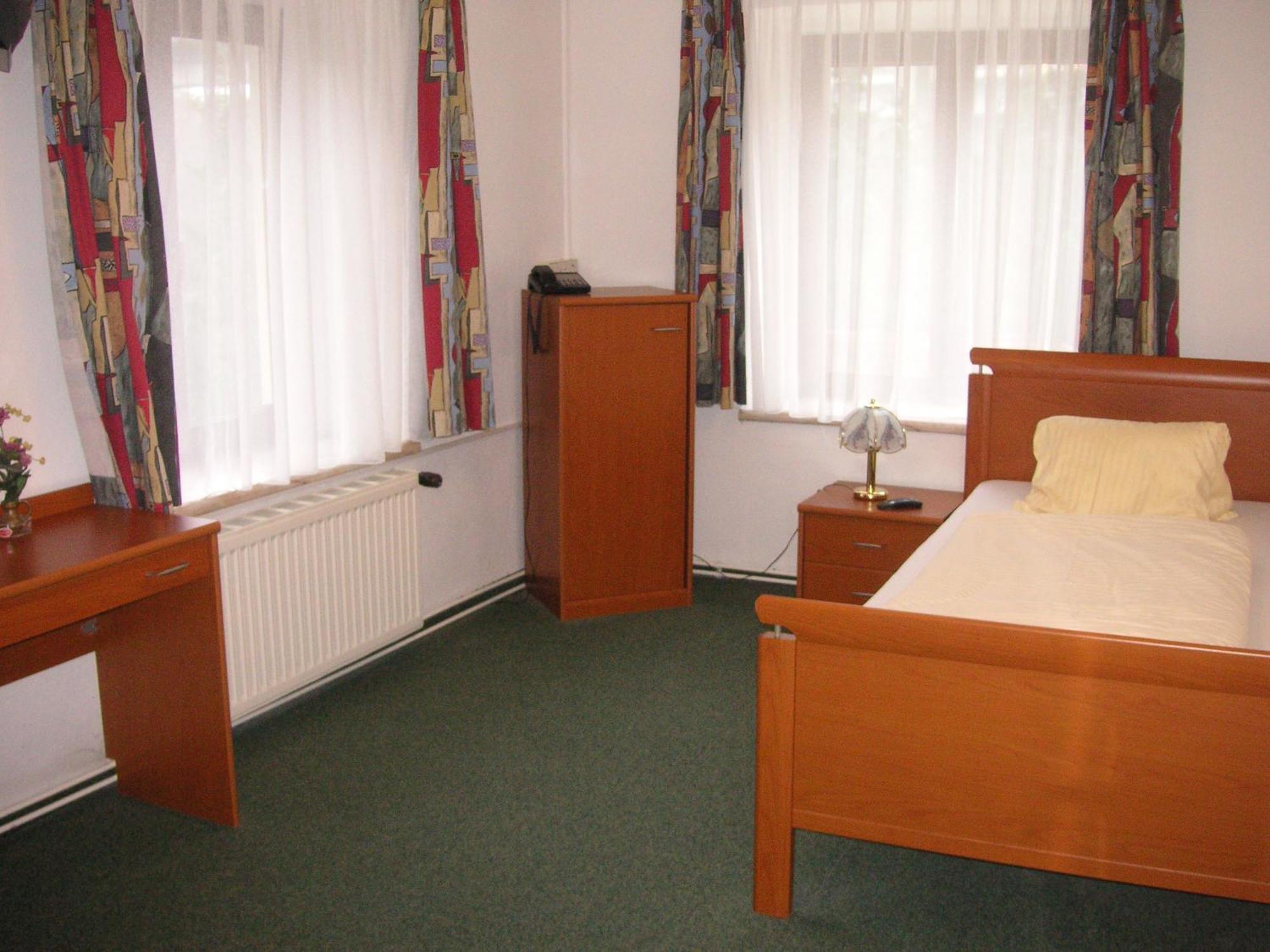 Hotel Jerolitsch Krumpendorf Buitenkant foto