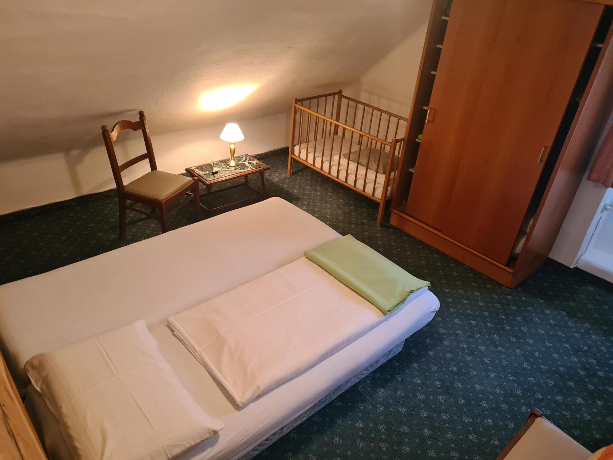 Hotel Jerolitsch Krumpendorf Buitenkant foto